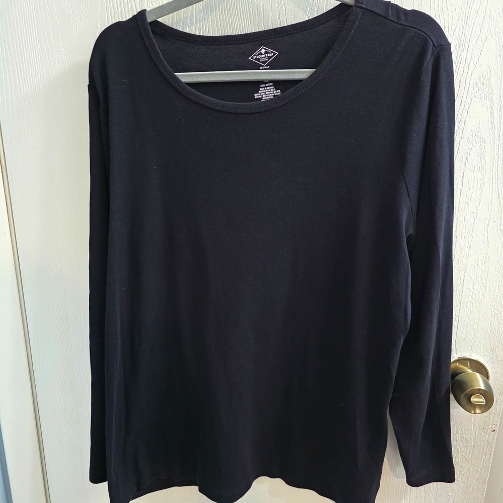 St. John's Bay Womens Plus 2X Black 100% Cotton Knit Long Sleeve Scoop Tee